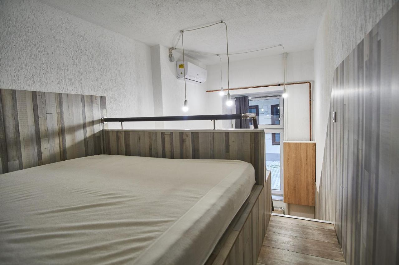 Km33 Apartments - Budapest - Hostaid Экстерьер фото